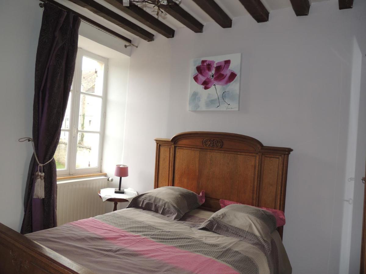 La Ferme Du Bourg Bed & Breakfast Eraines Eksteriør bilde